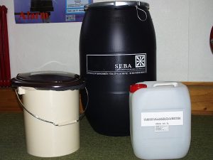 Abfallbehälter für Trockenabort